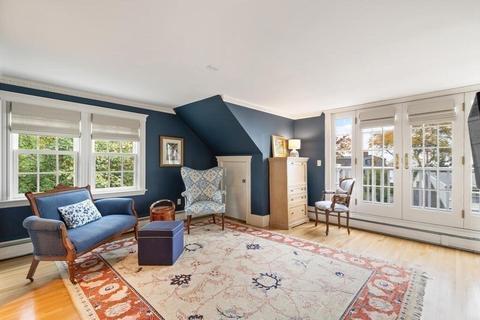 34 Flint St, Marblehead, MA 01945 photo 21
