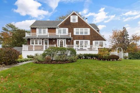 34 Flint St, Marblehead, MA 01945 photo 1
