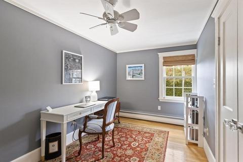 34 Flint St, Marblehead, MA 01945 photo 24