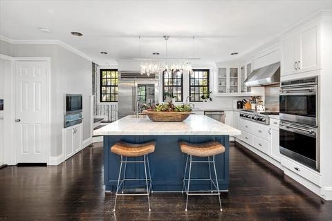 2 Weston Rd, Hingham, MA 02043 photo 3