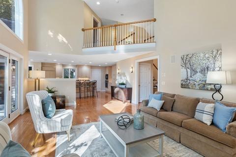 147 High St, Acton, MA 01720 photo 8
