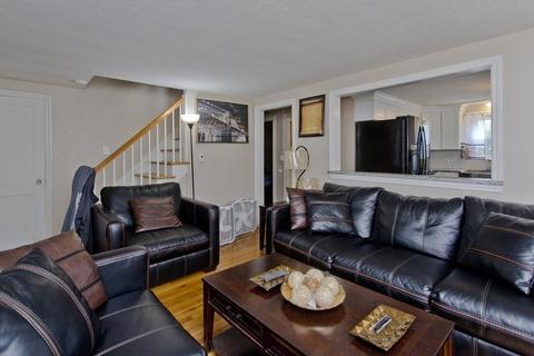 103 El Paso, Springfield, MA 01104 photo 9