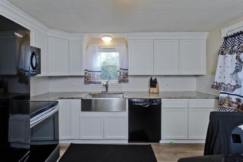 103 El Paso, Springfield, MA 01104 photo 6