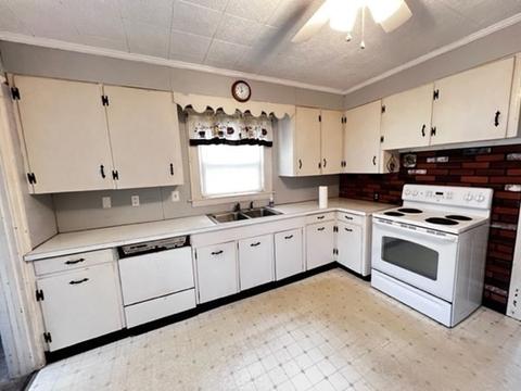 25 Frederickson Ave, Worcester, MA 01606 photo 6