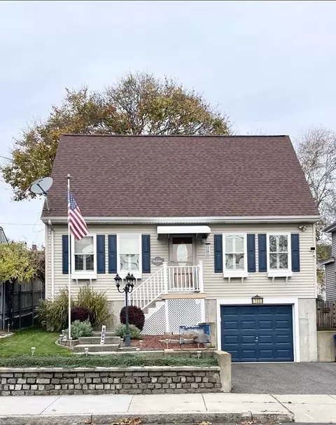 166 Mcgowan St, Fall River, MA 02723