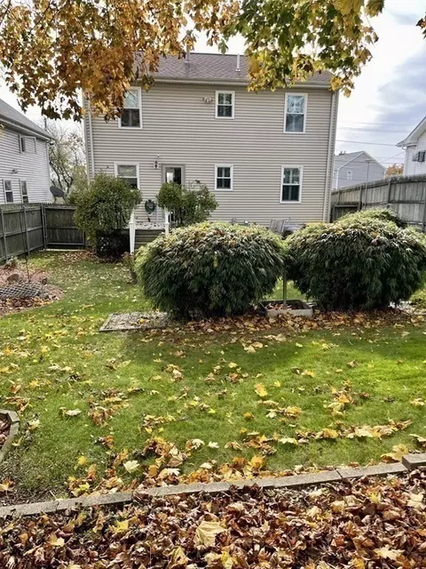 166 Mcgowan St, Fall River, MA 02723 photo 4