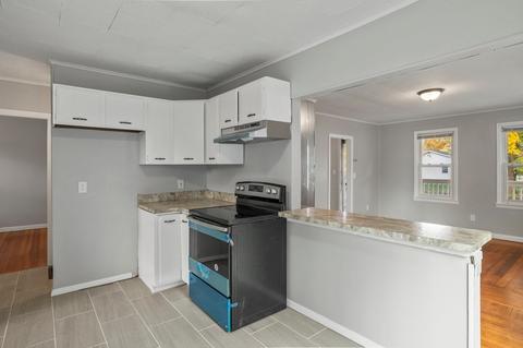 72 Wrentham Rd, Springfield, MA 01119 photo 13
