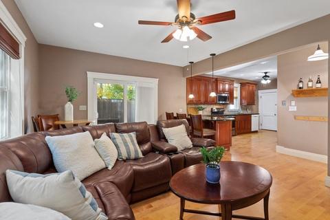 18 Winter St, Reading, MA 01867 photo 14
