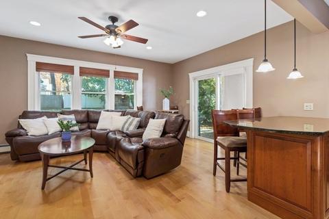 18 Winter St, Reading, MA 01867 photo 13