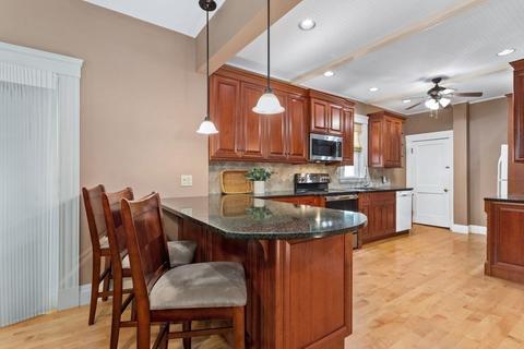 18 Winter St, Reading, MA 01867 photo 12