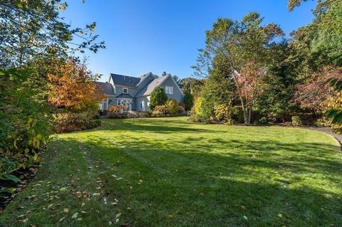 23 Stonefield Ct, Needham, MA 02492 photo 8