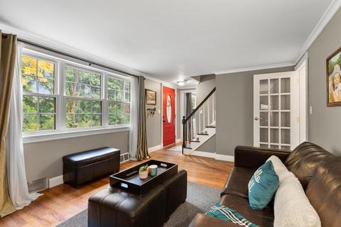 10 Maple St, Hudson, MA 01749 photo 9