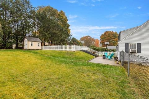10 Maple St, Hudson, MA 01749 photo 28