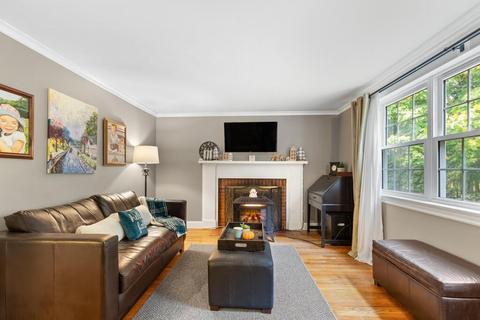 10 Maple St, Hudson, MA 01749 photo 8