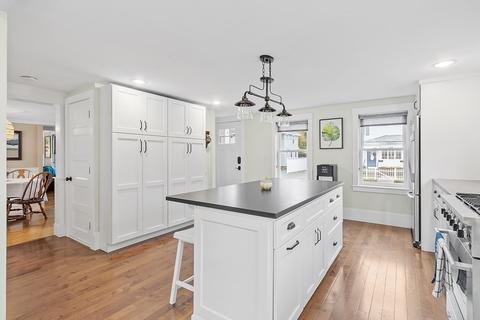 19 Appleton St, Saugus, MA 01906 photo 10