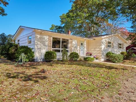 624 Florence, Fall River, MA 02720 photo 2