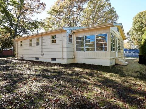 624 Florence, Fall River, MA 02720 photo 4
