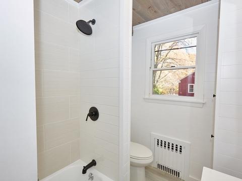 624 Florence, Fall River, MA 02720 photo 17