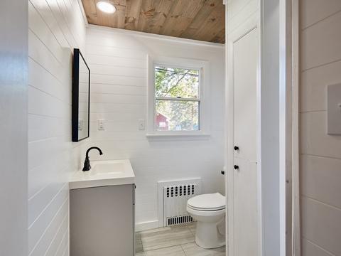 624 Florence, Fall River, MA 02720 photo 23