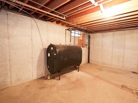 624 Florence, Fall River, MA 02720 photo 31