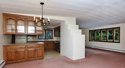 63 Gregory Rd, Framingham, MA 01701 photo 11