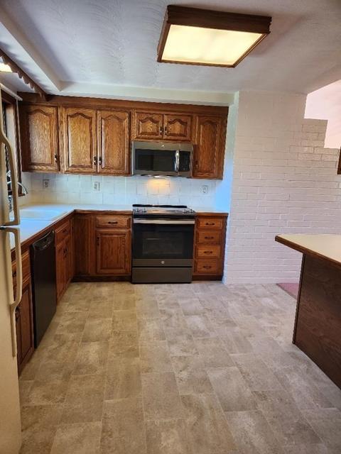 63 Gregory Rd, Framingham, MA 01701 photo 9