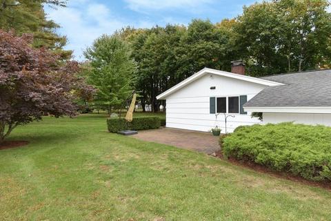 63 Gregory Rd, Framingham, MA 01701 photo 7