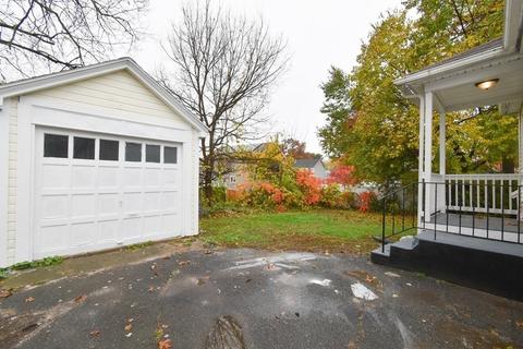 12 Haskin St, Springfield, MA 01109 photo 5