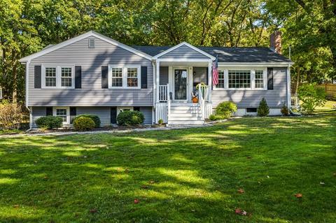 4 Autumn Cir, Hingham, MA 02043 photo 1