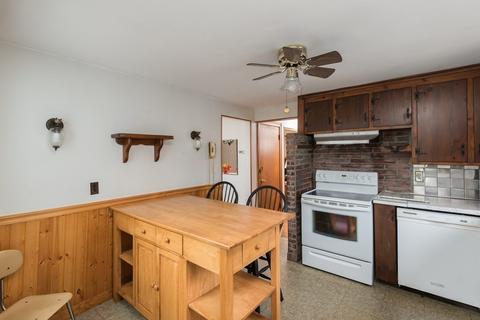 27 Willard St, Dedham, MA 02026 photo 9