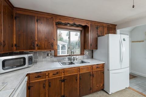 27 Willard St, Dedham, MA 02026 photo 7