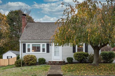 27 Willard St, Dedham, MA 02026 photo 2