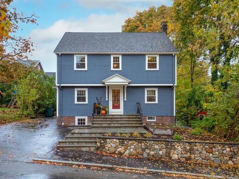 33 Walnut St, Arlington, MA 02476 photo 1