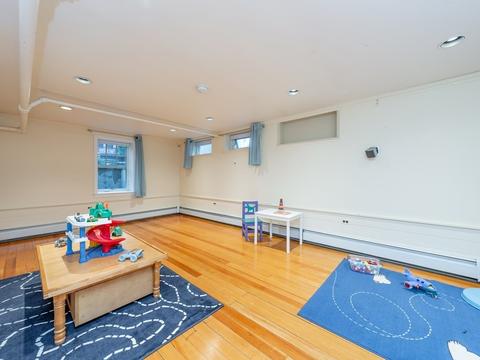 33 Walnut St, Arlington, MA 02476 photo 21