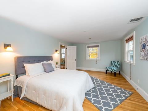 33 Walnut St, Arlington, MA 02476 photo 13