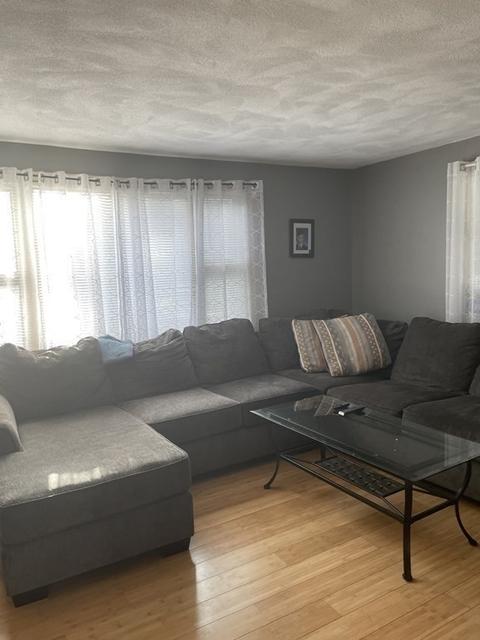 7 Boardman Ln, Attleboro, MA 02703 photo 4