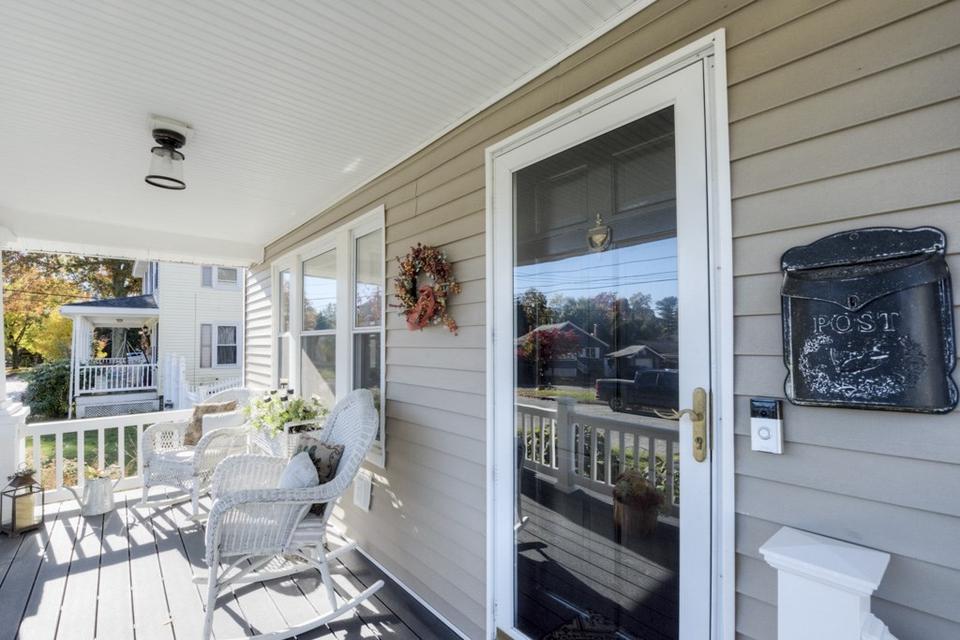  5 Doris St, Worcester, MA 01606 photo 4