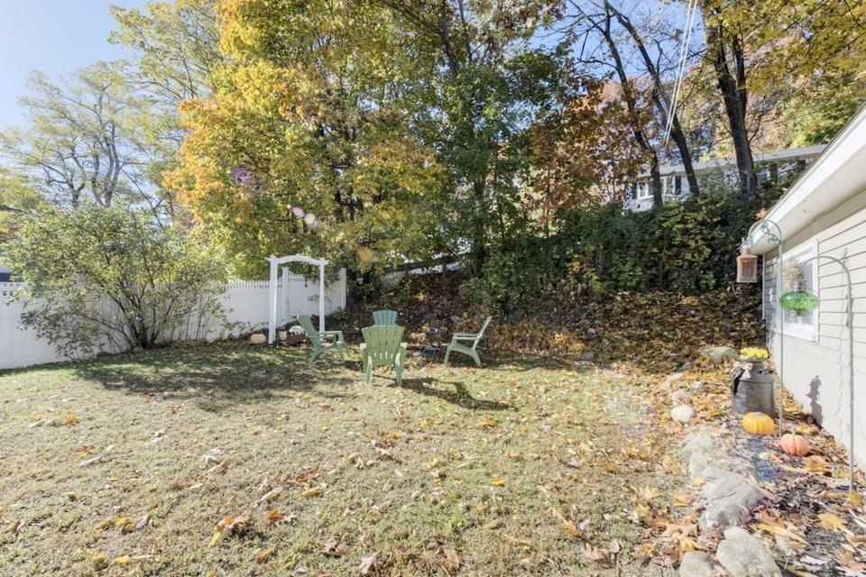  5 Doris St, Worcester, MA 01606 photo 40