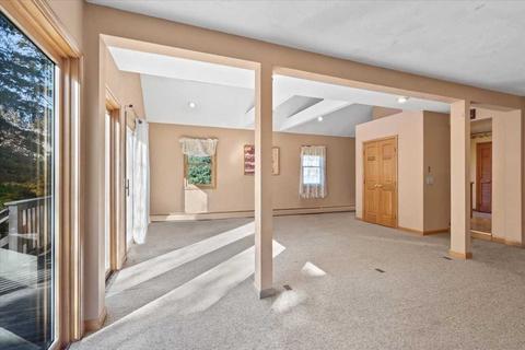 39 Tyson Rd, Worcester, MA 01606 photo 11