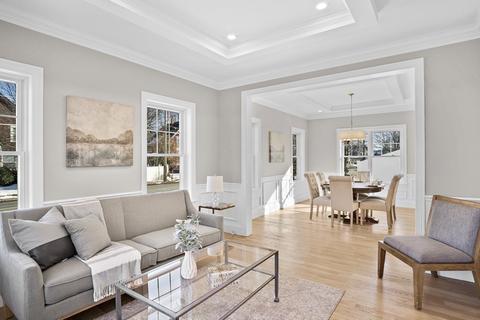 17 Orange St, Reading, MA 01867 photo 7