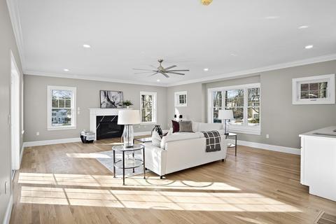 17 Orange St, Reading, MA 01867 photo 17