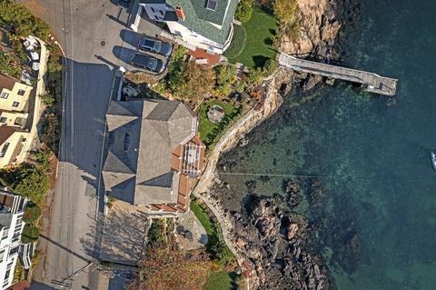 24 Gregory St, Marblehead, MA 01945 photo 8