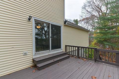 12 Bartlett Pl, Walpole, MA 02081 photo 8