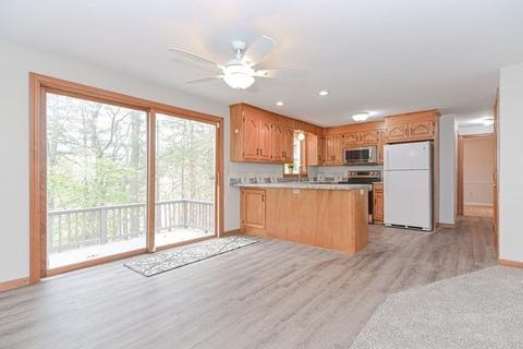 12 Bartlett Pl, Walpole, MA 02081 photo 12