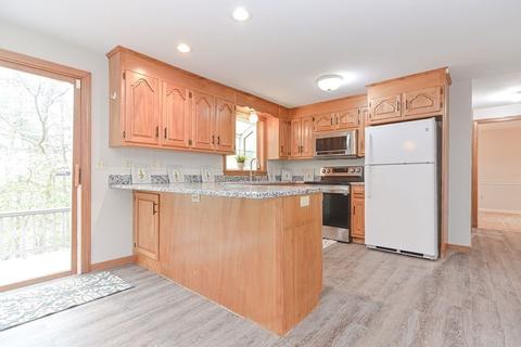 12 Bartlett Pl, Walpole, MA 02081 photo 16