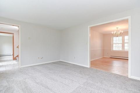 12 Bartlett Pl, Walpole, MA 02081 photo 7