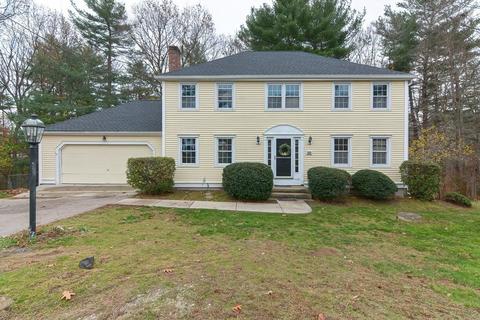 12 Bartlett Pl, Walpole, MA 02081 photo 1