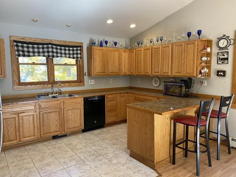 54 Central St, Athol, MA 01331 photo 7