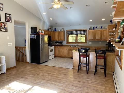 54 Central St, Athol, MA 01331 photo 4