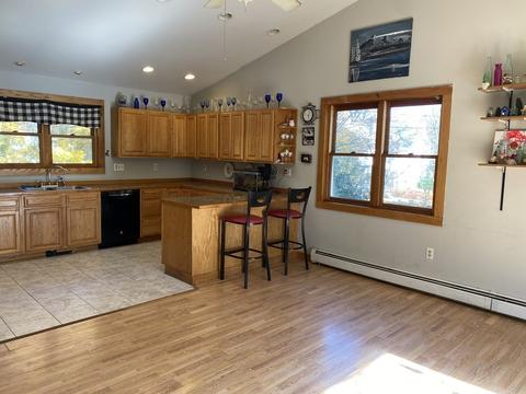 54 Central St, Athol, MA 01331 photo 6